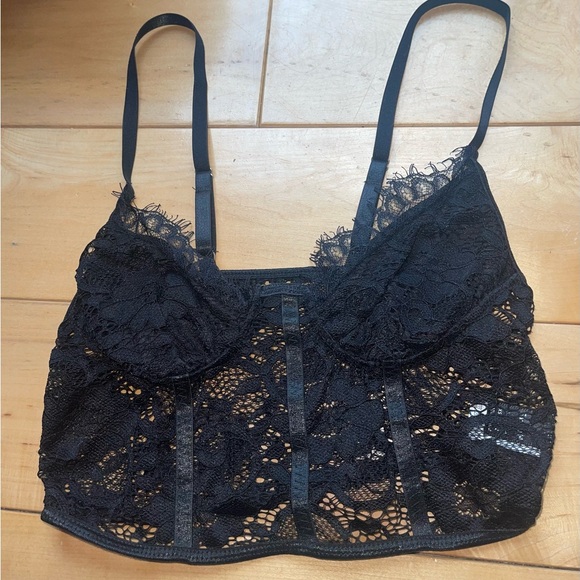 black lace corset top - Picture 2 of 6